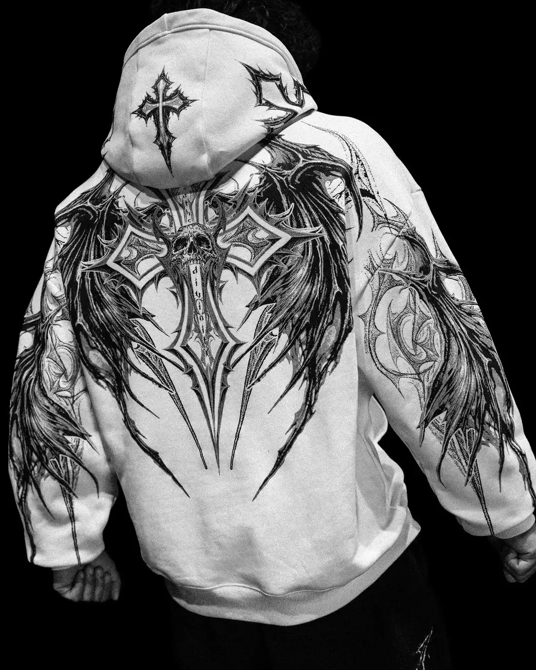 Hoodie Gotica color blanco con negro